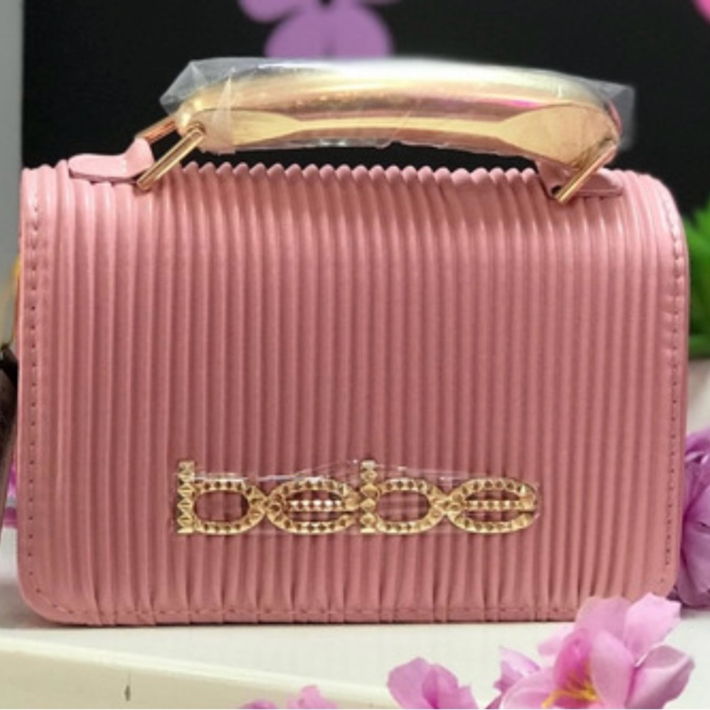 NWT Bebe BLUSH PINK RAELYNN METAL HANDLE CROSSBODY CLUTCH MSRP $89